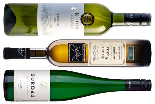 Neuburské Vinařství U Kostela, Ryzlink vlašský vinařství Vinofol a Riesling vinařství Gurdau Neuburské Vinařství U Kostela, Ryzlink vlašský vinařství Vinofol a Riesling vinařství Gurdau