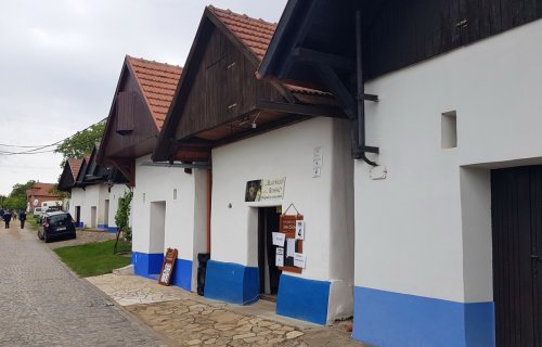 Za vínem můžete vyrazit i do Blatnice pod Svatým Antonínkem, v létě tam na vás budou vinaři připraveni Za vínem můžete vyrazit i do Blatnice pod Svatým Antonínkem, v létě tam na vás budou vinaři připraveni