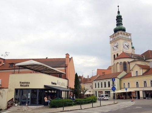 Vinotéka Volařík se nachází v těsné blízkosti hlavního mikulovského náměstí