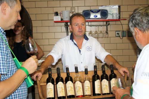 Den otevřených sklepů Čejkovice 2018: Hrdý vinař ‒ a měl na co!