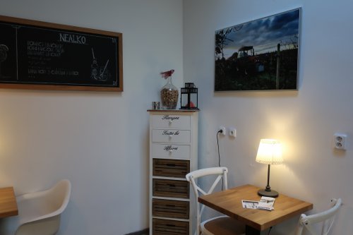 BACARO WINE|CAFÉ BAR: Příjemný interiér