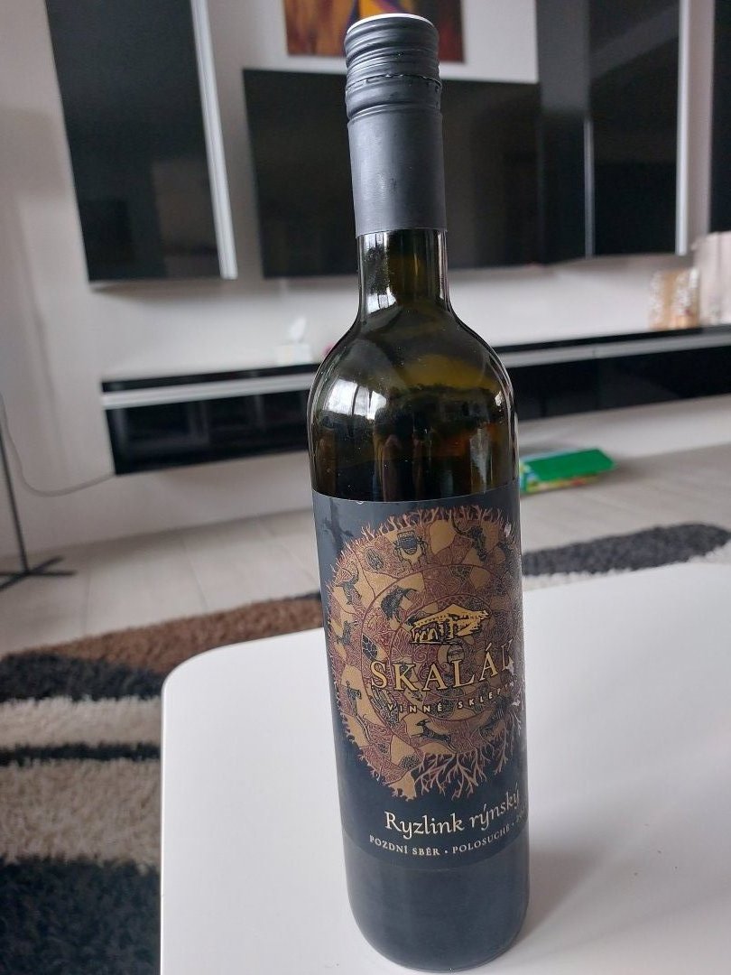 Lahev vína Ryzlink rýnský 2021, pozdní sběr (polosuché)