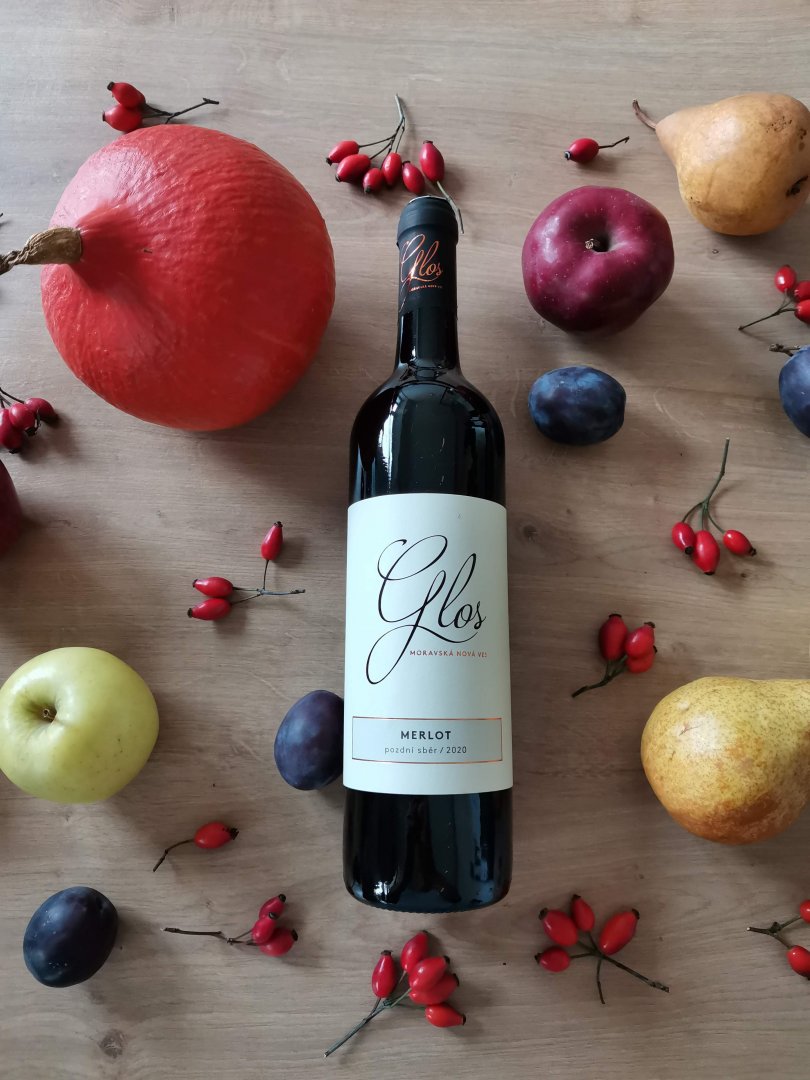 Lahev vína Merlot 2020, pozdní sběr (suché)