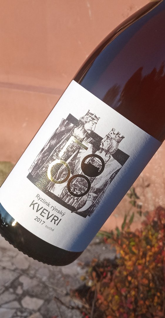 Lahev vína Ryzlink rýnský I KVEVRI I nesířené 2017, zemské víno (suché)