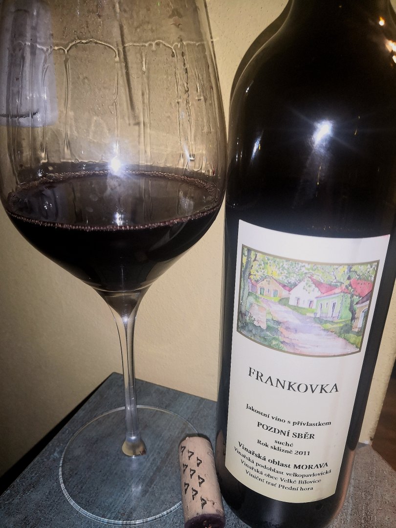 Lahev vína Frankovka 2011, pozdní sběr (suché)