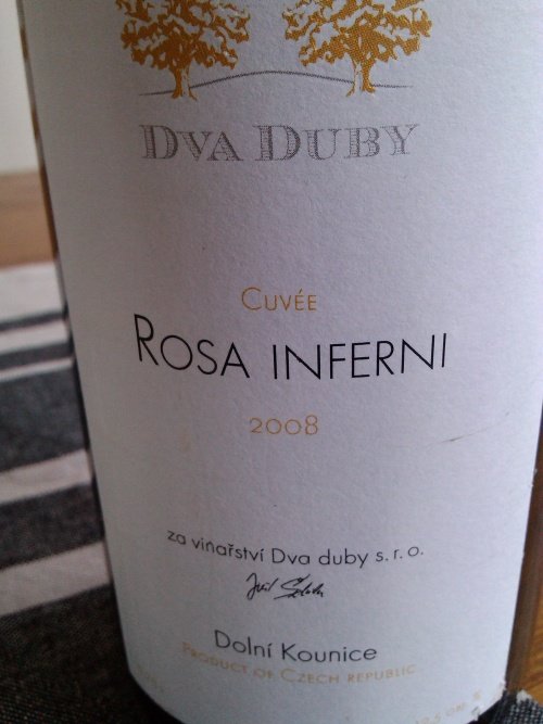 Lahev vína Rosa inferni 2008, zemské víno (suché)