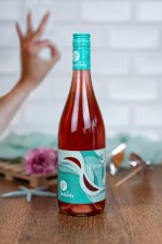 bublinky růžové, moravské zemské víno - perlivé