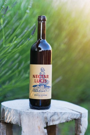 Lahev vína Saint Laurent Special Kvevri 2023, české zemské víno (suché)