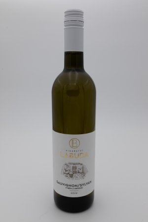 Lahev vína Cuvée Sauvignon/Sylván 2024, výběr z hroznů (polosuché)