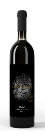 Lahev vína Merlot 2021, výběr z hroznů (suché)