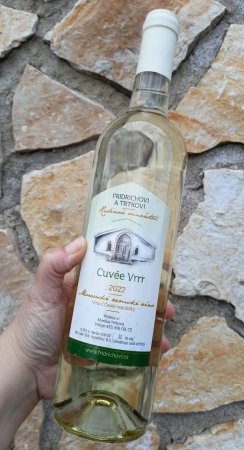 Lahev vína Cuvée Vrrr 2022, zemské víno (suché)