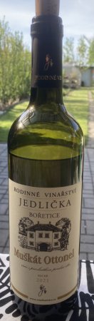 Lahev vína Muškát Ottonel 2021, pozdní sběr (suché)