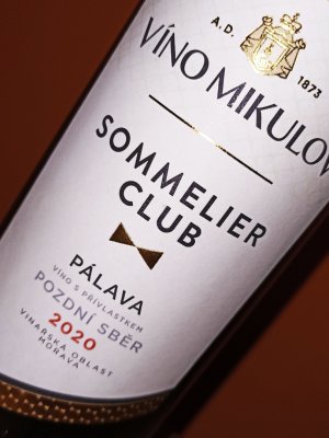 Lahev vína Pálava 2020, pozdní sběr (suché)