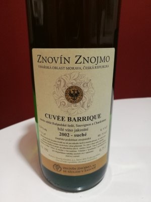 Lahev vína Cuvée Barrique 2002, jakostní víno (suché)