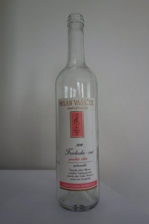 Lahev vína Frankovka rosé 2016, pozdní sběr (polosuché)