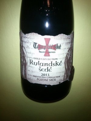 Lahev vína Rulandské šedé 2013, pozdní sběr (polosuché)